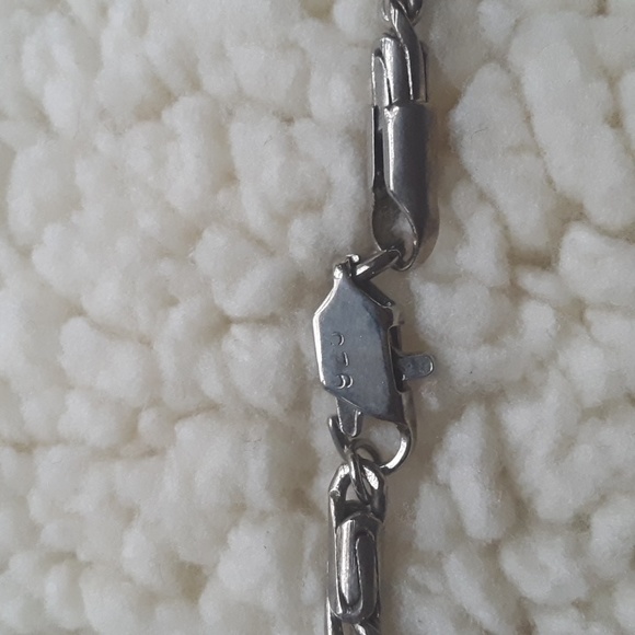 Native American Feather Necklace - Picture 7 of 12